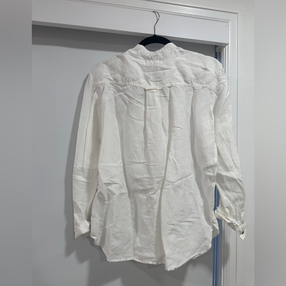 Super Flattering Blouse! - image 3